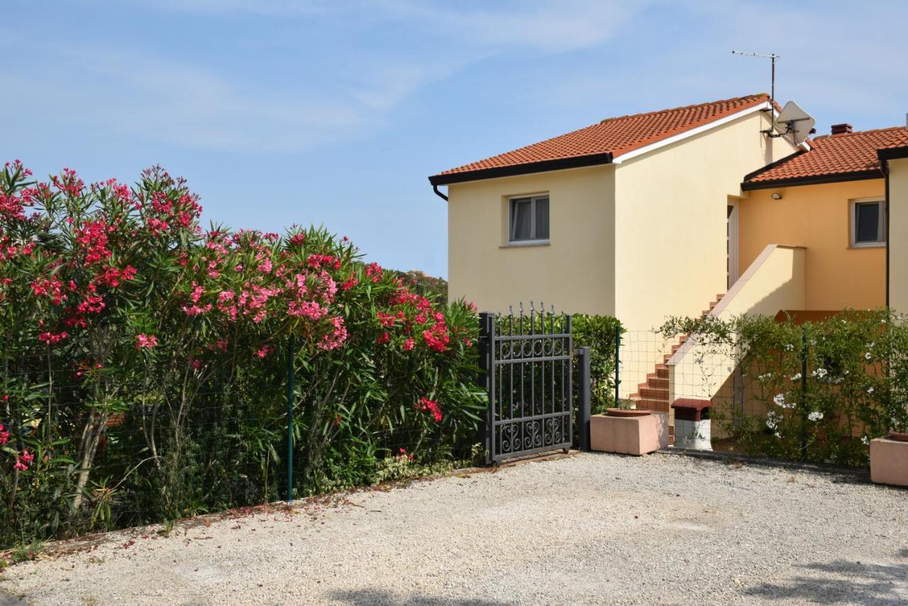 Villa Vinki Vinkuran Exterior foto